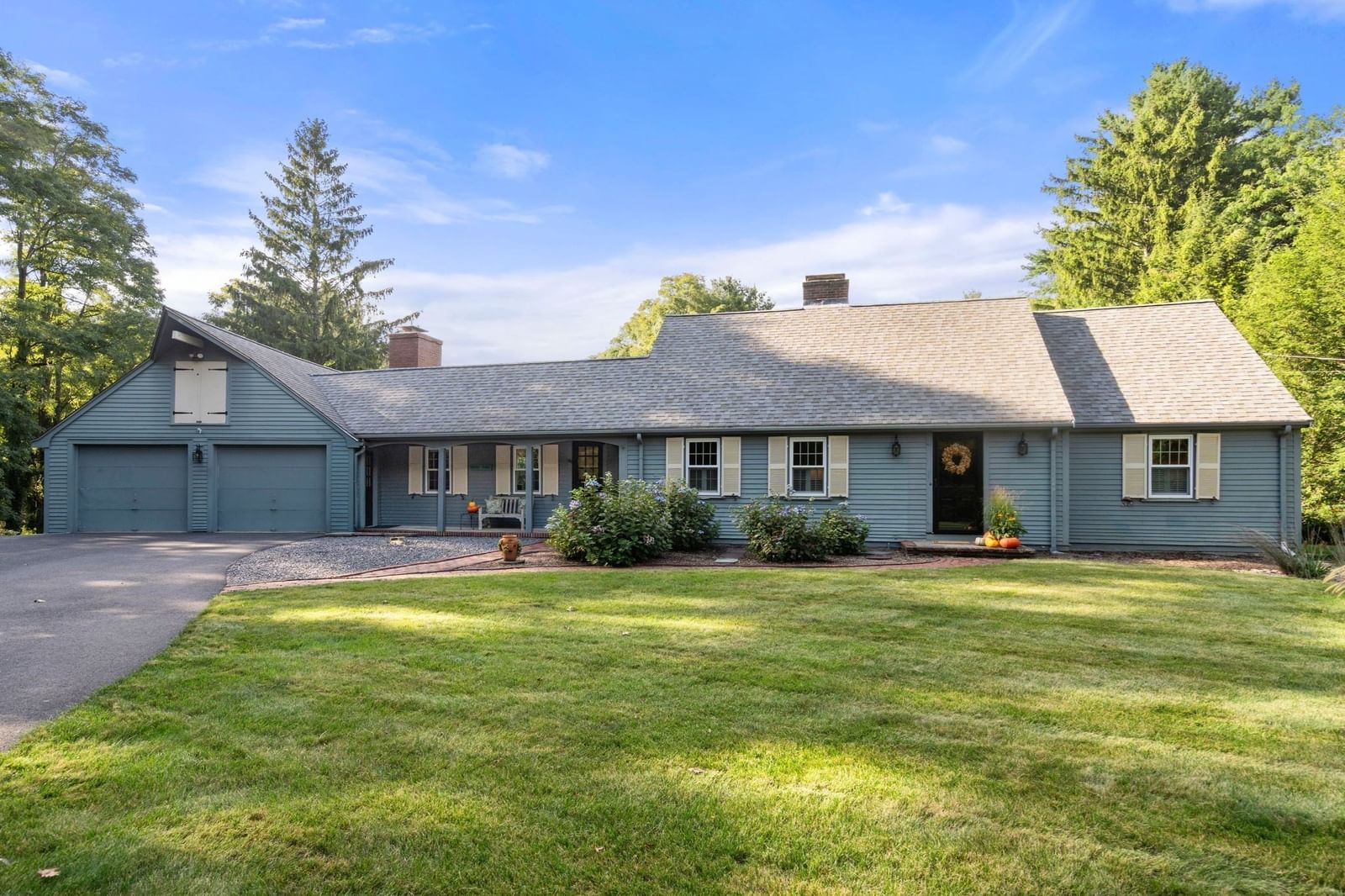 60 Plain Road Wayland — Photo 1 of 42
