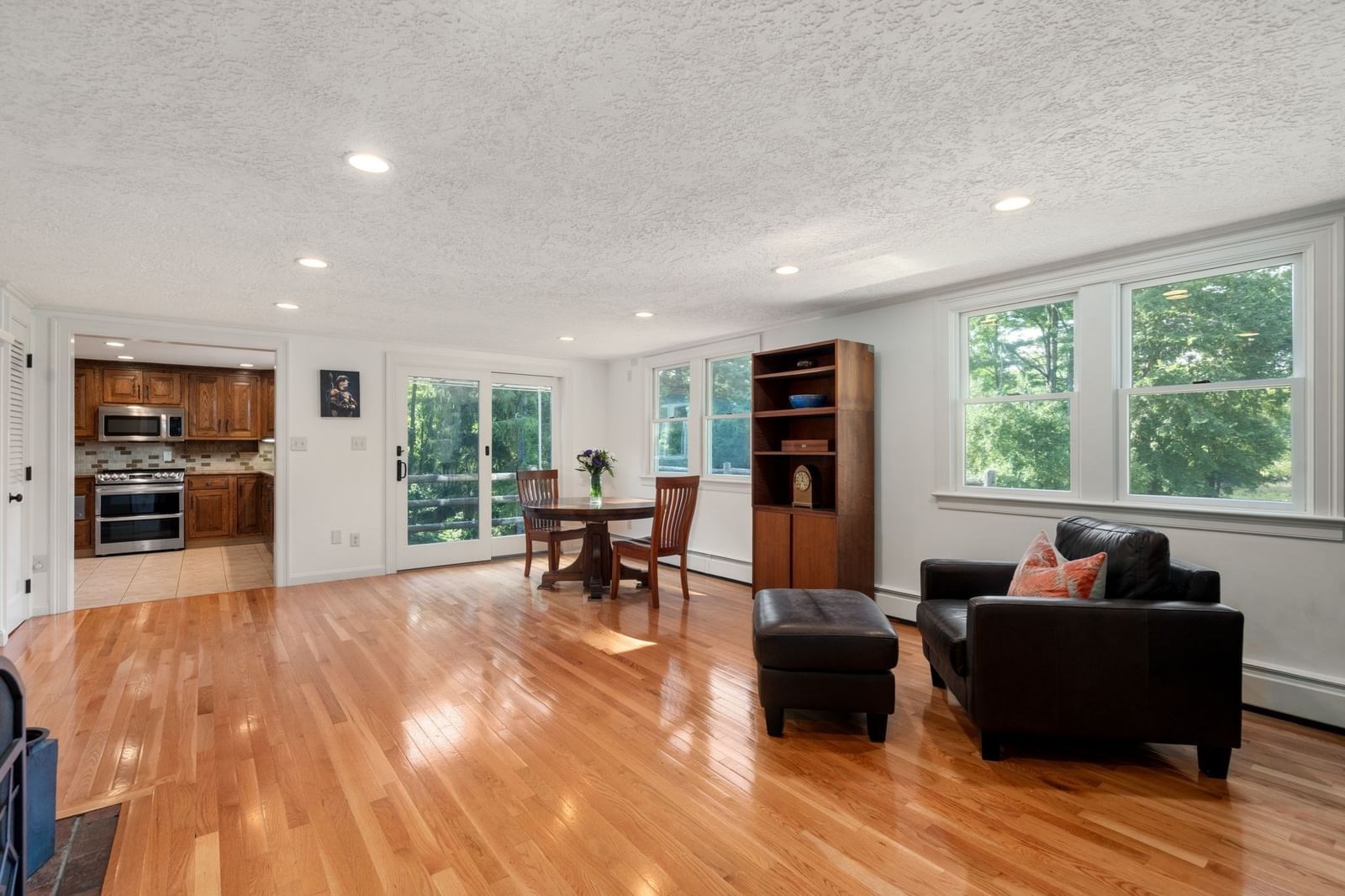 60 Plain Road Wayland — Photo 15 of 42