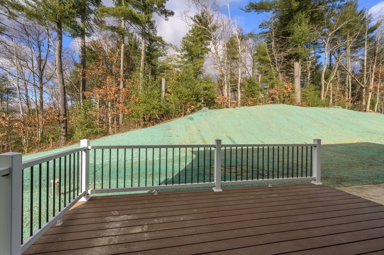 7 High Bluff Belchertown — Photo 40 of 42