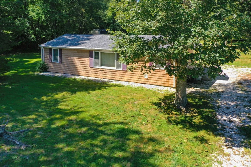 1634 Drift Rd Unit B