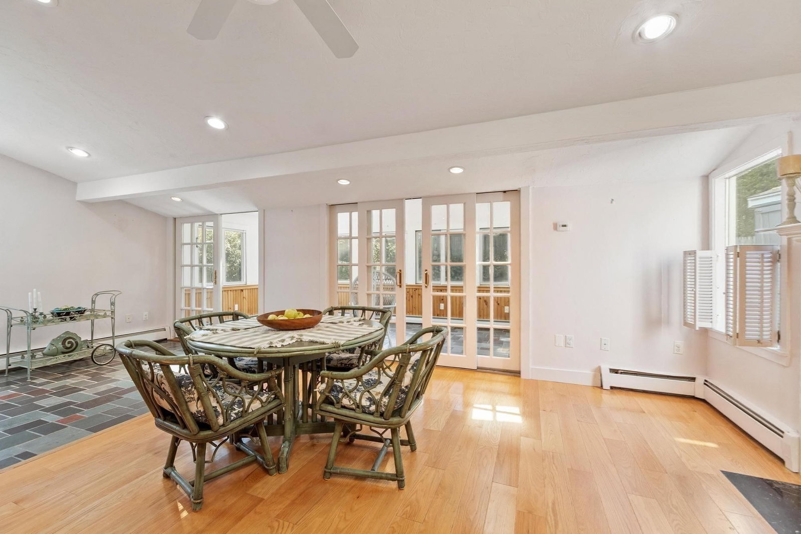 111 Bass Ave Gloucester — Photo 16 of 32