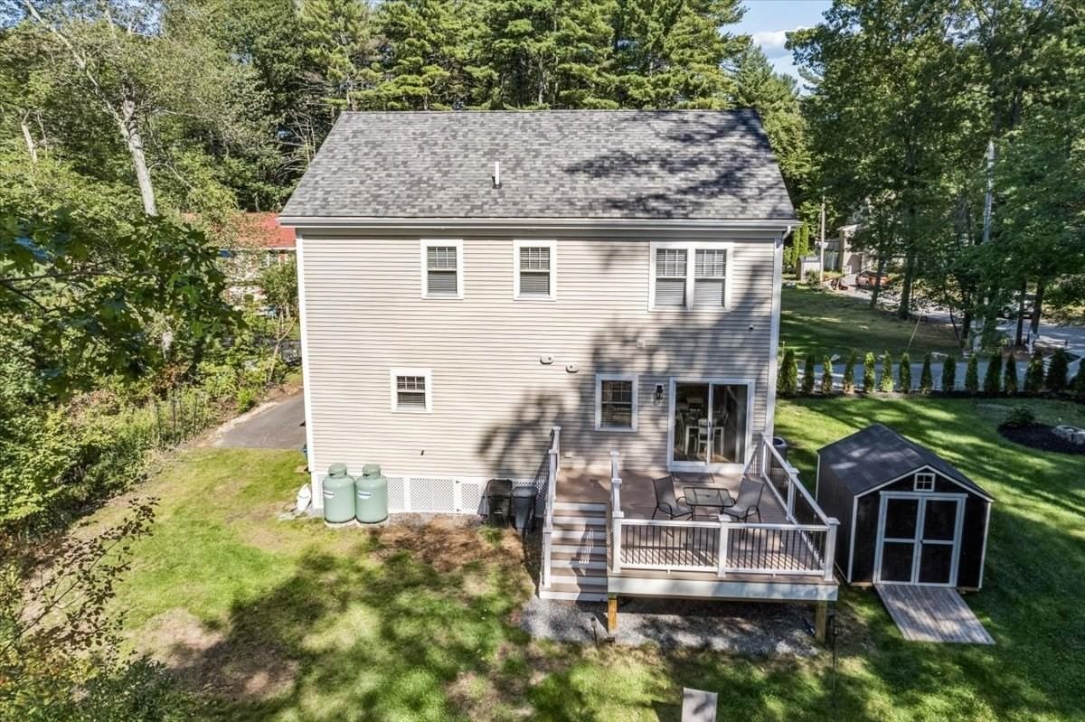 44 California Tewksbury — Photo 6 of 40
