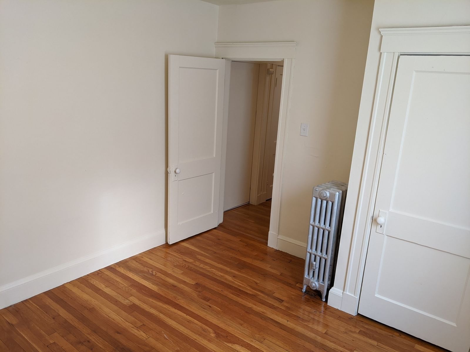 803-805 Hyde Park Ave Boston — Photo 12 of 33