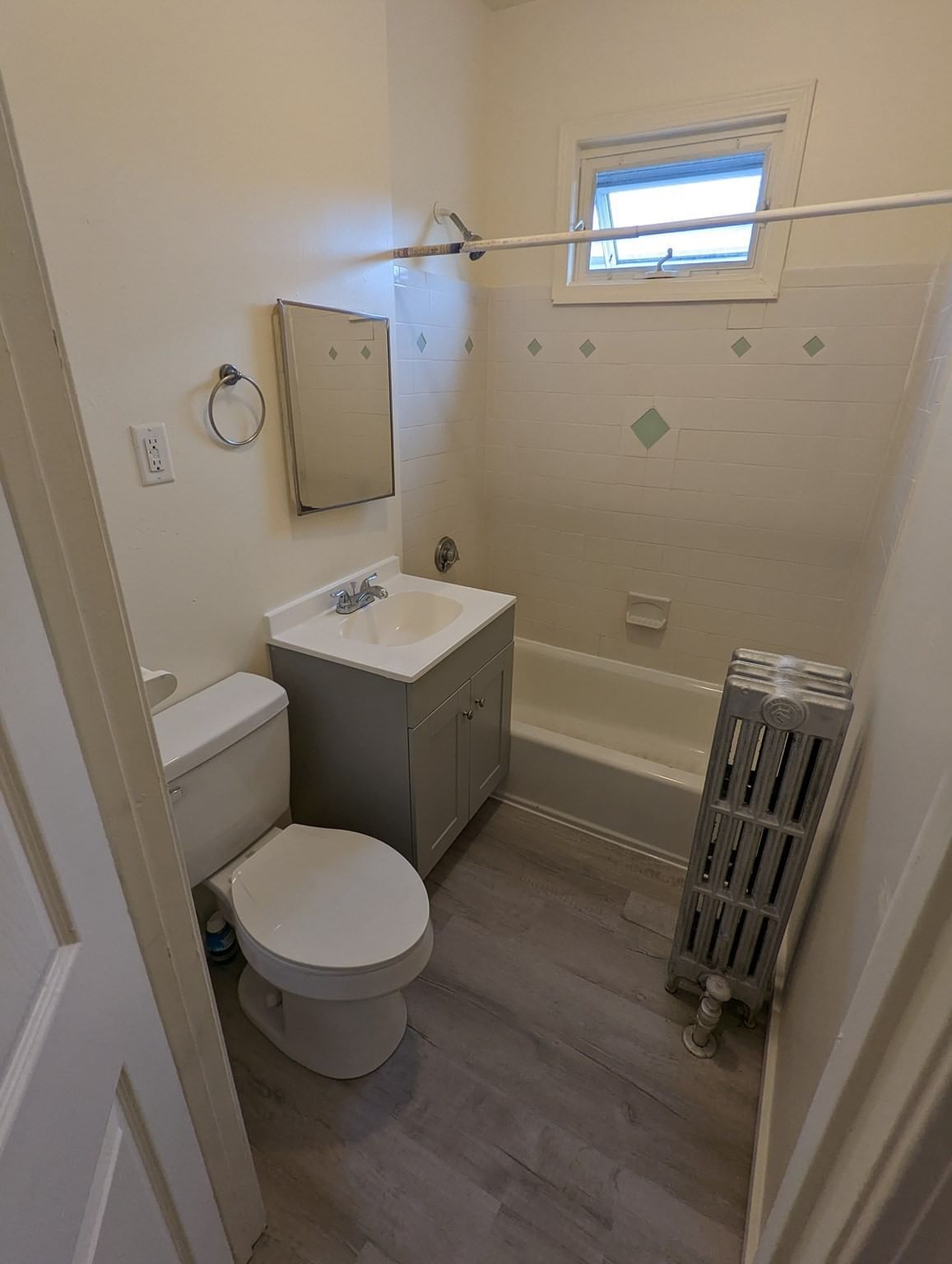 803-805 Hyde Park Ave Boston — Photo 14 of 33