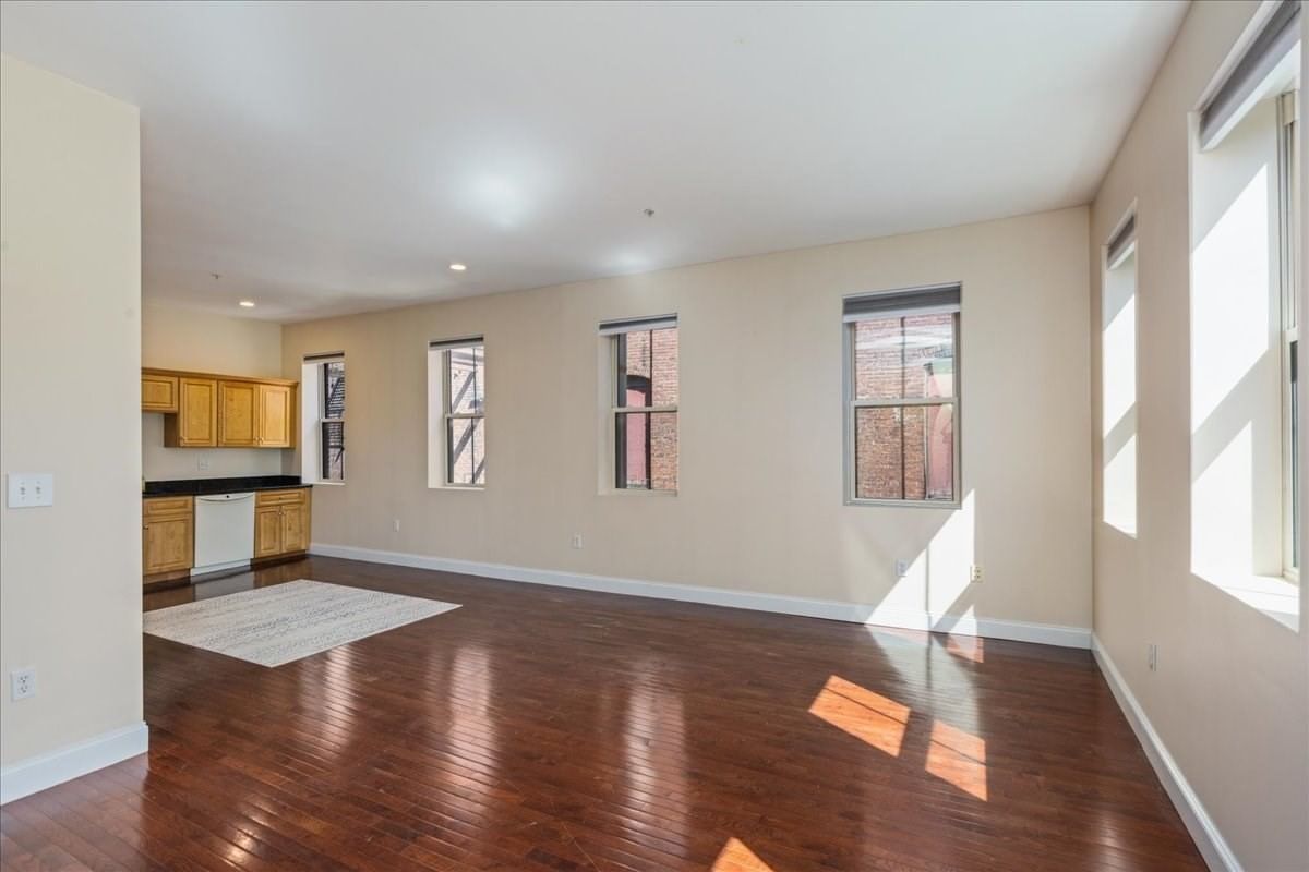 24 Washington St #301 Haverhill — Photo 7 of 30