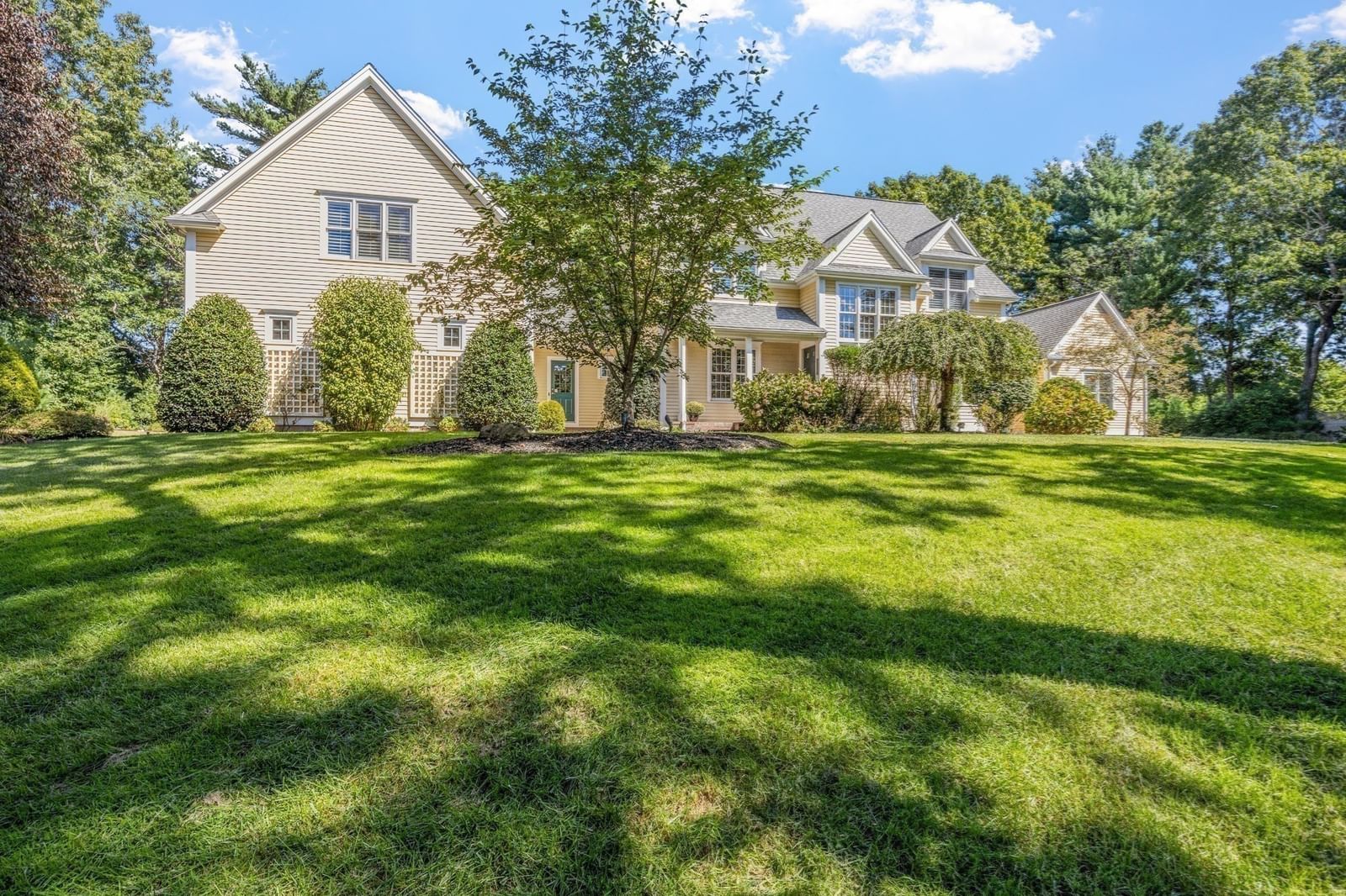Property at 234 Country Club Way, Kingston, MA 02364