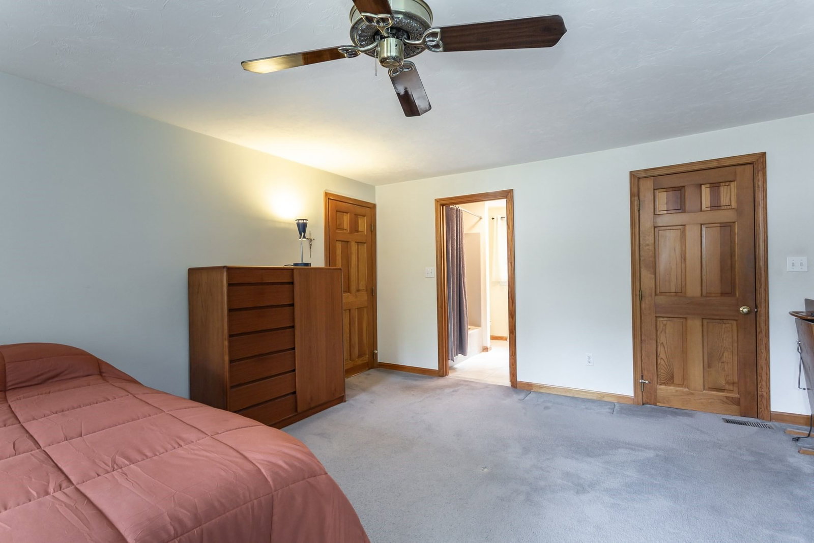 27 Gretchen Way Raynham — Photo 26 of 40