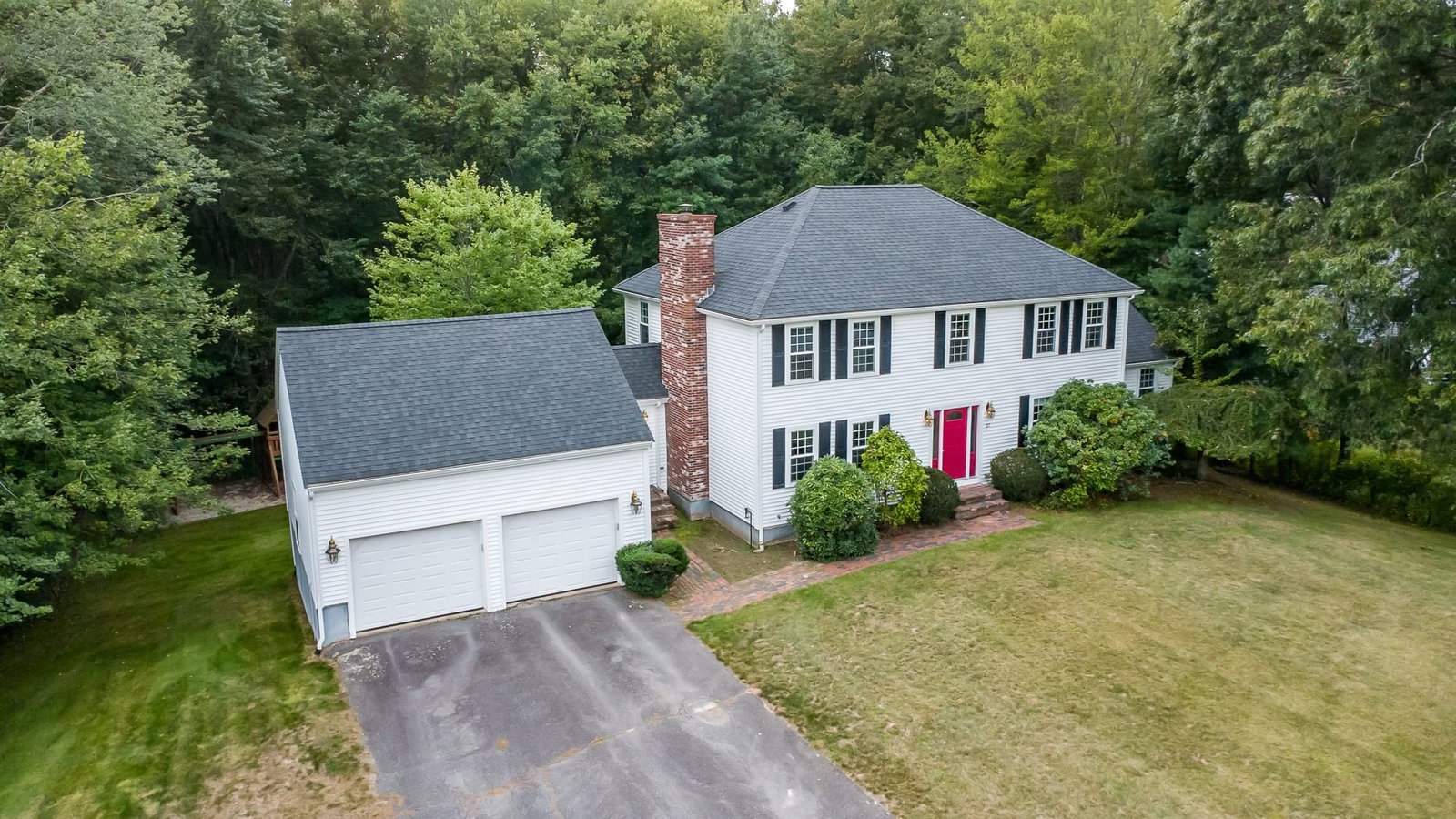 27 Gretchen Way Raynham — Photo 40 of 40