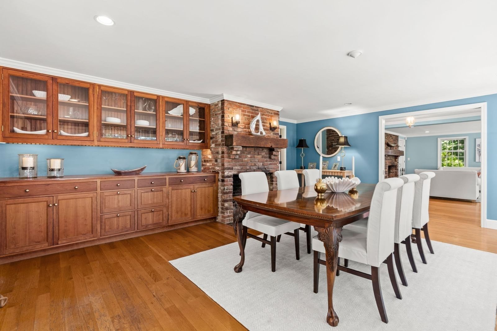 Listing Image 15