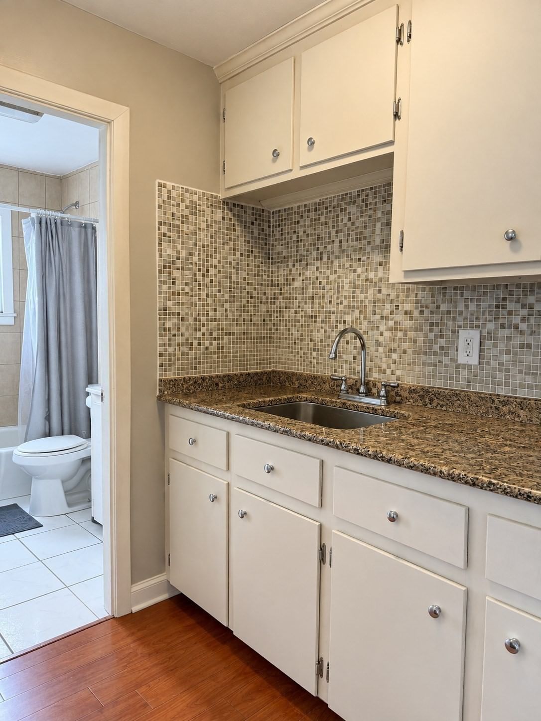 210 Hope St #3N Fall River — Photo 3 of 7