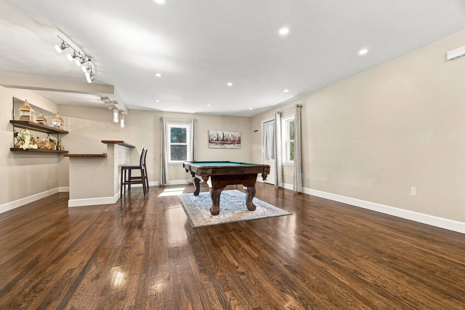 463 Pleasant Street East Bridgewater — Photo 17 of 36