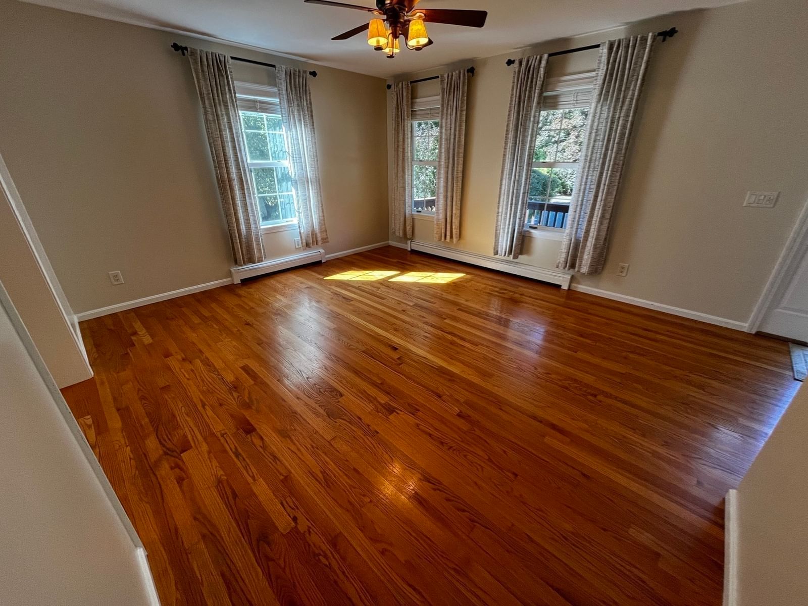 8 Pinewood Rd Amesbury — Photo 3 of 33