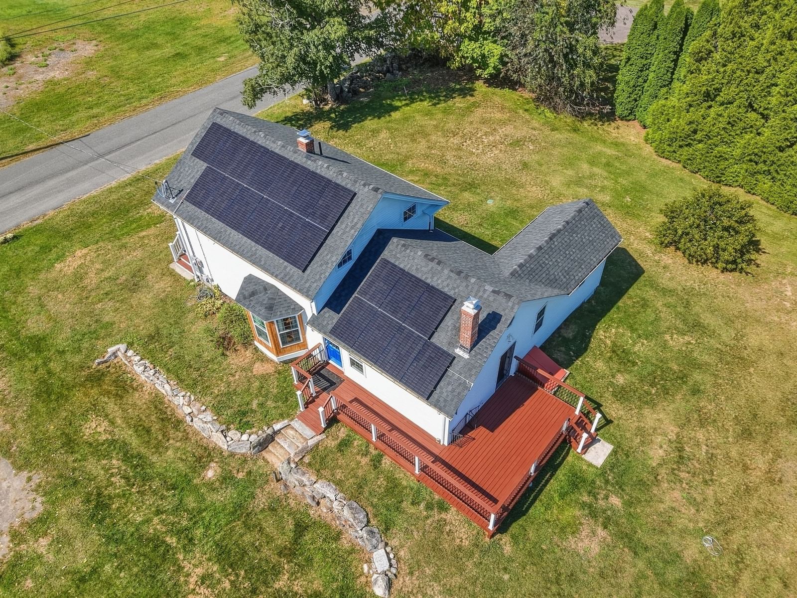 121 S. Washington Street Belchertown — Photo 12 of 42