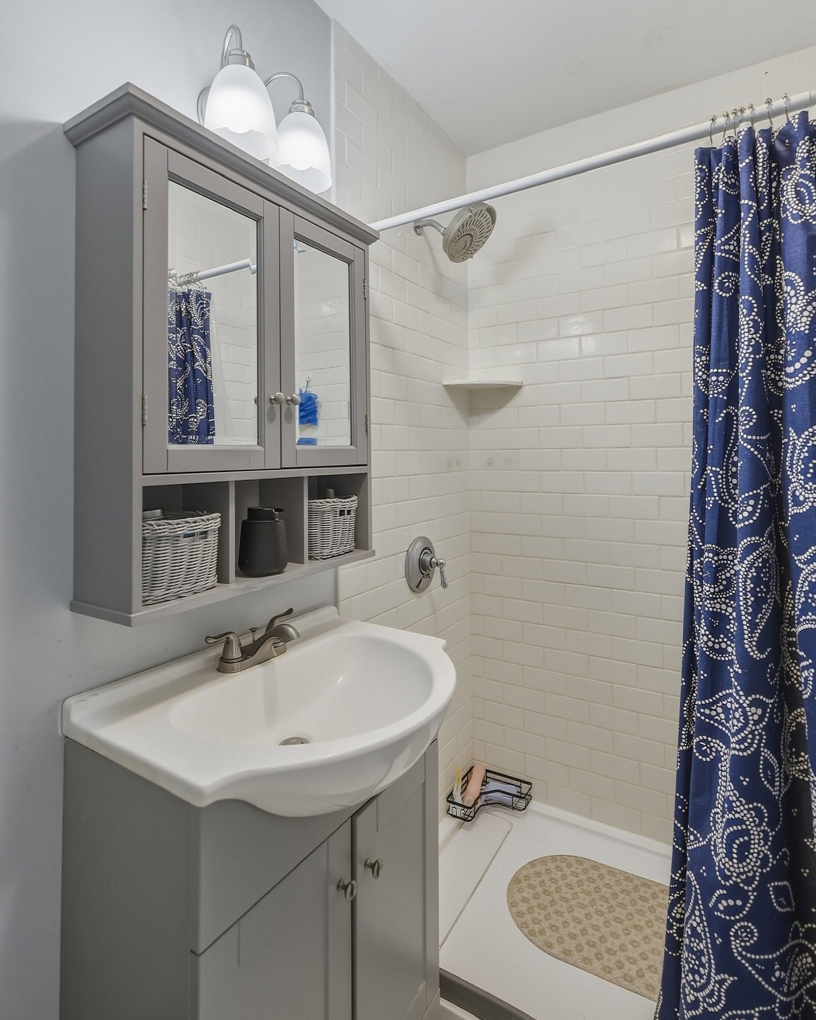 121 S. Washington Street Belchertown — Photo 36 of 42