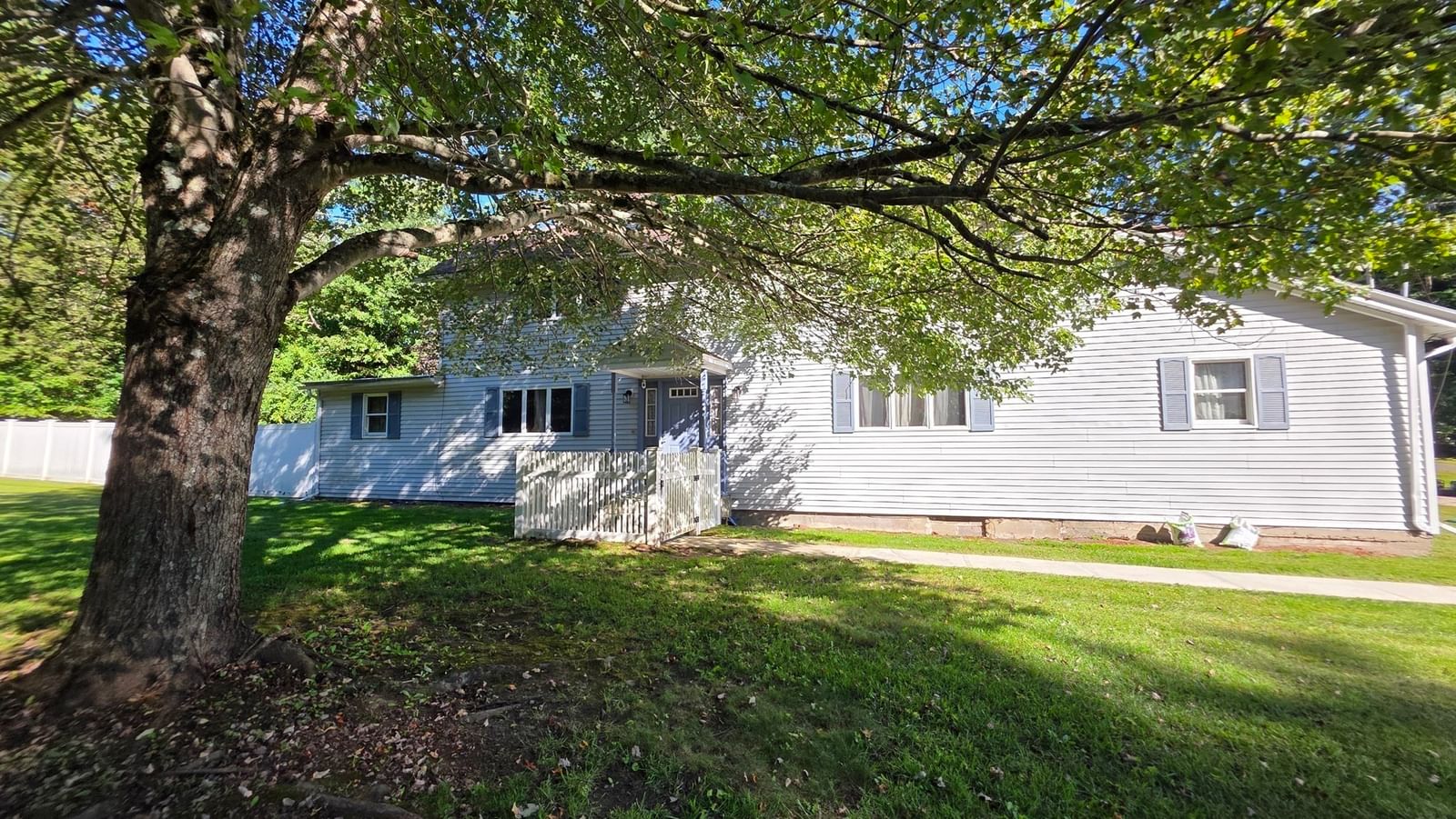 704 Belchertown Rd Ware — Photo 3 of 16
