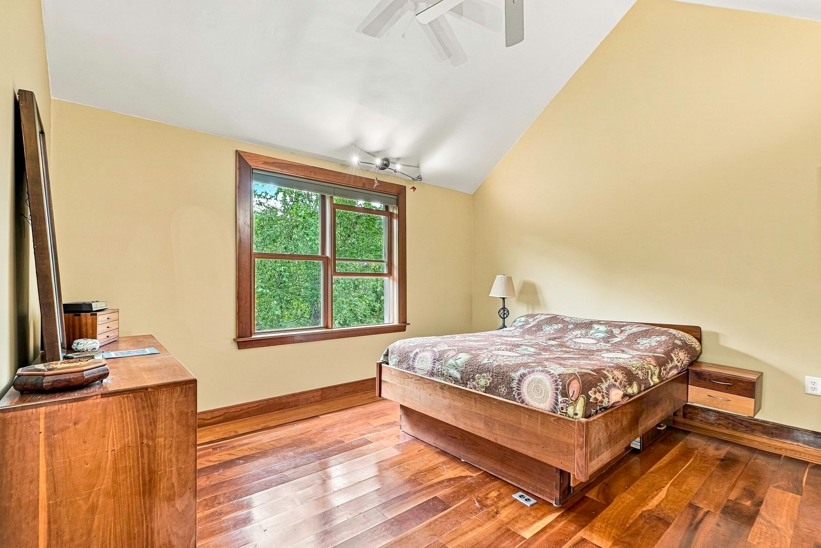 10 Half Moon Hill #10 Acton — Photo 18 of 36