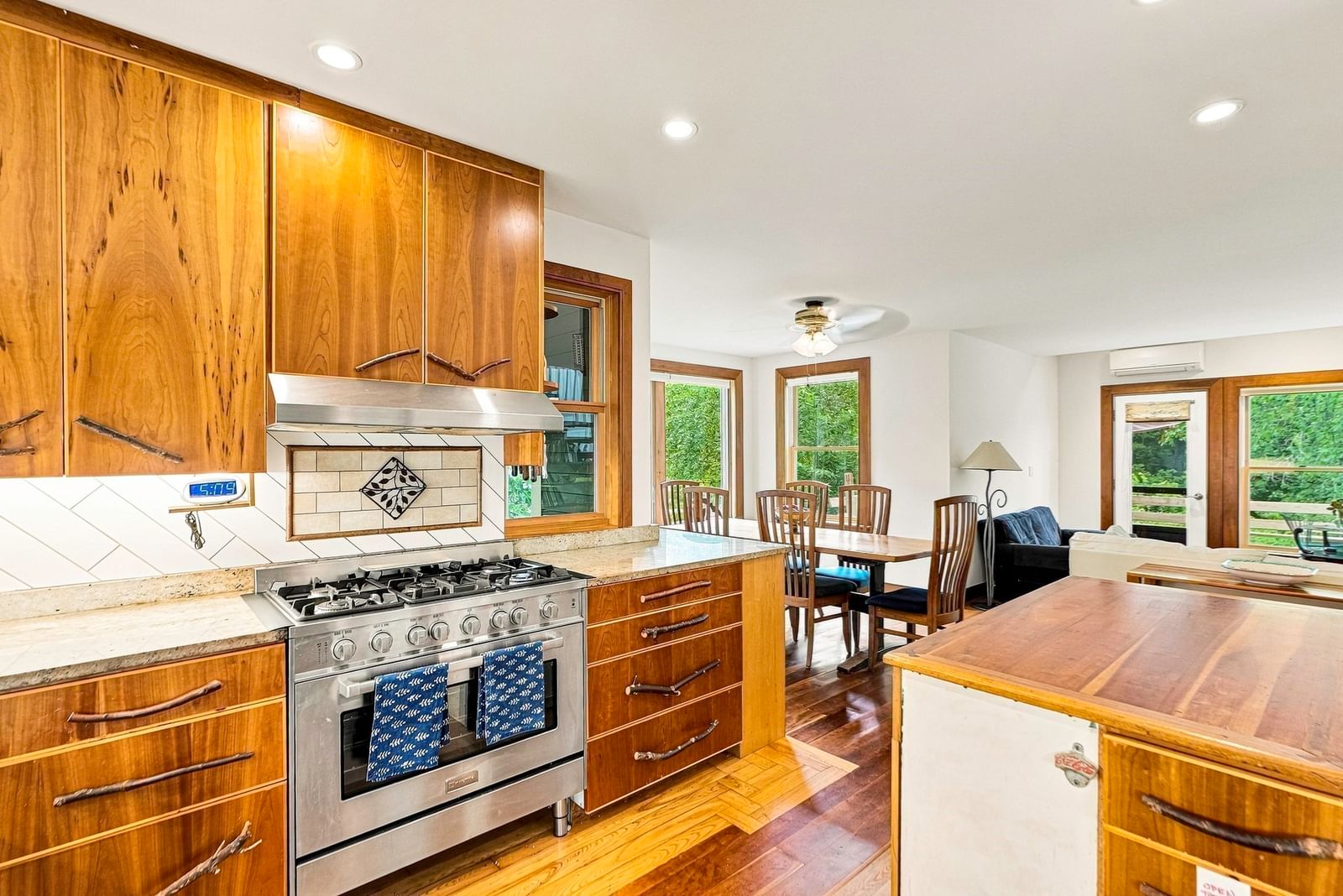 10 Half Moon Hill #10 Acton — Photo 7 of 36
