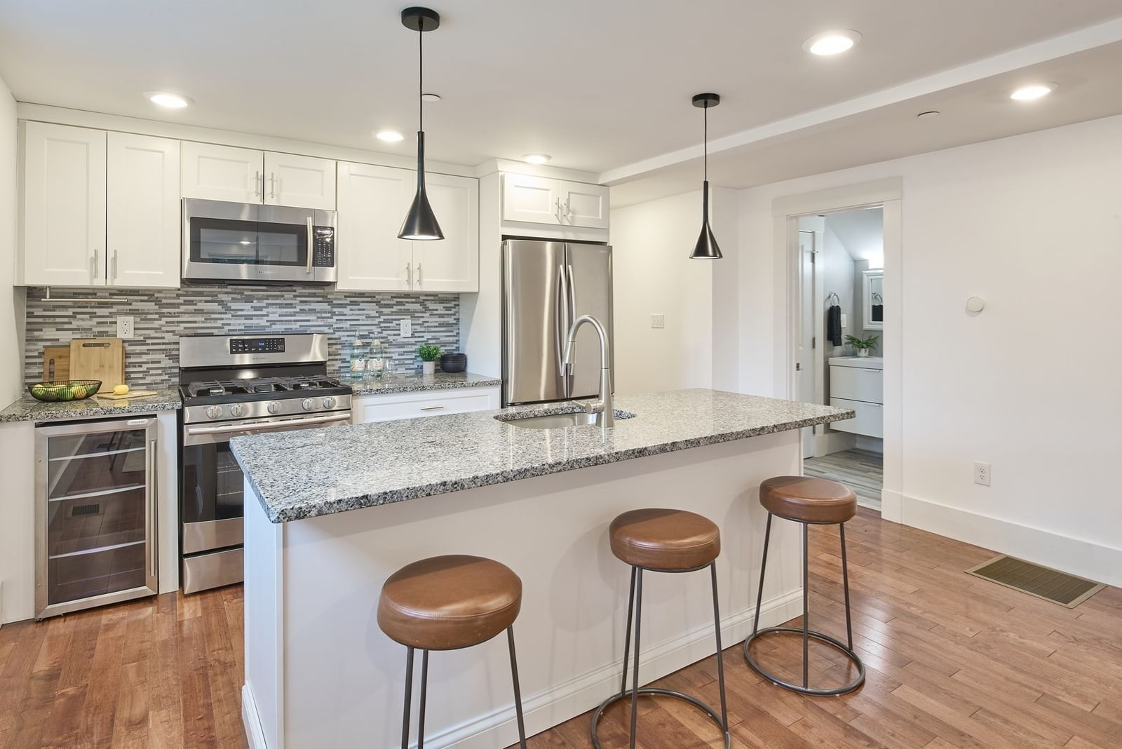 Property at 2 Auburn Ave #2, Somerville, MA 02145