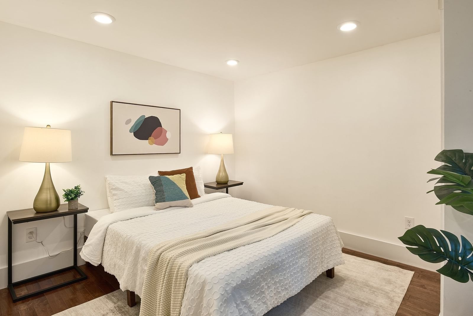 2 Auburn Ave #2 Somerville — Photo 4 of 16