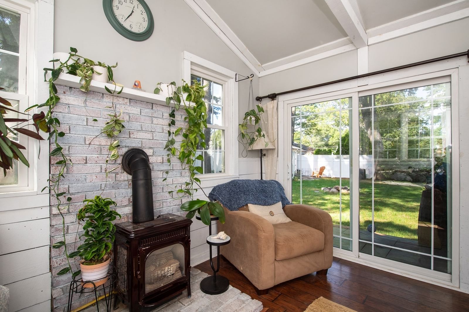 78 Hathaway St Wareham — Photo 14 of 42