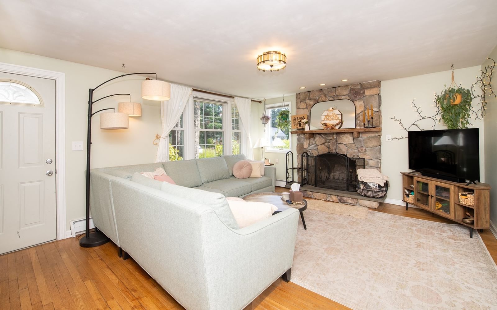 78 Hathaway St Wareham — Photo 19 of 42