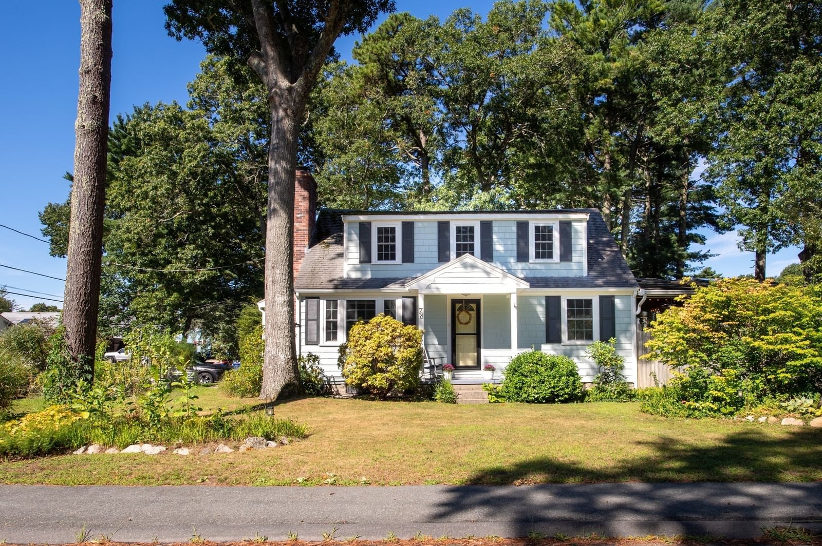 78 Hathaway St Wareham — Photo 3 of 42
