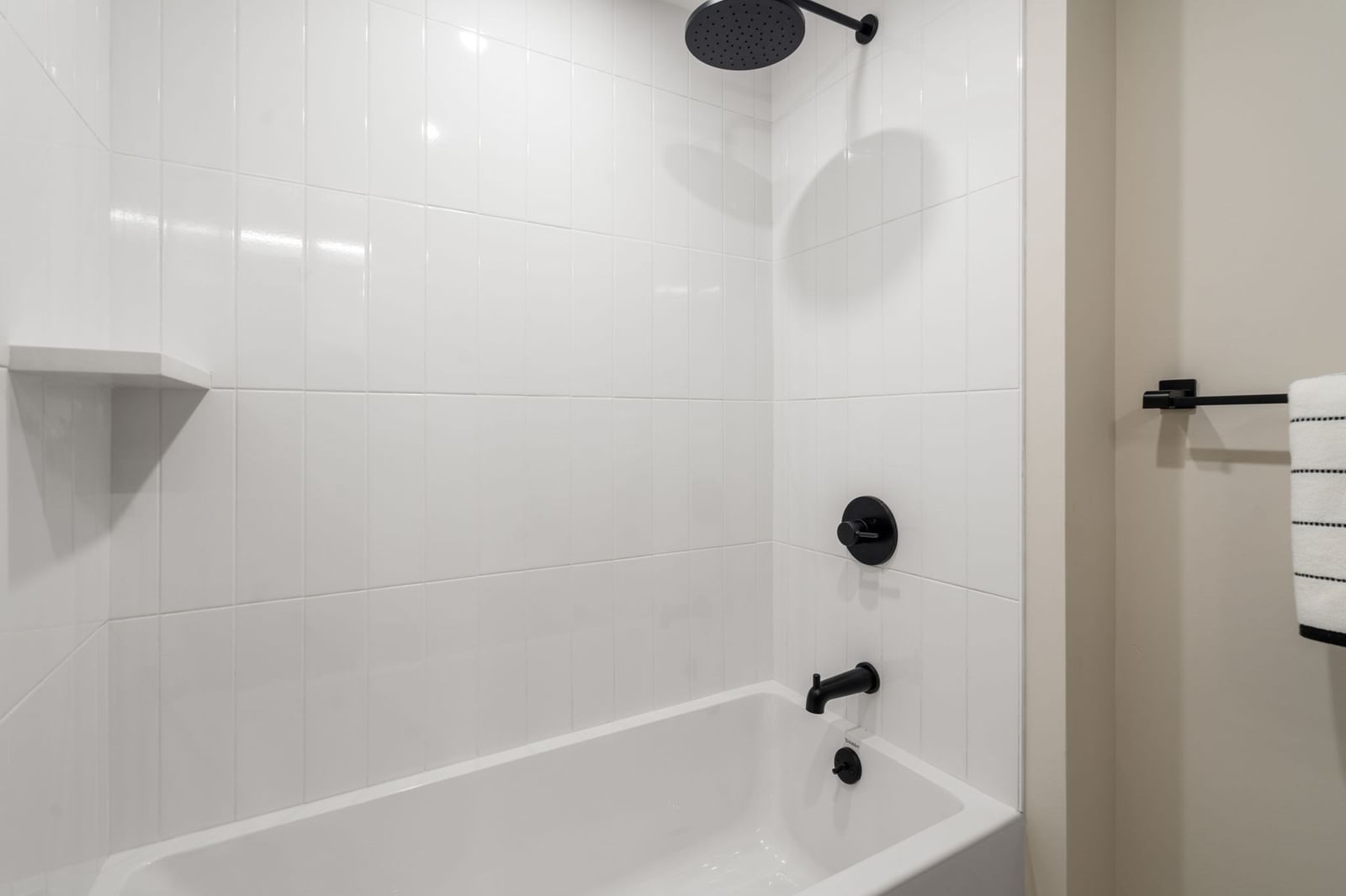 100 Lincoln Street #202 Boston — Photo 20 of 36