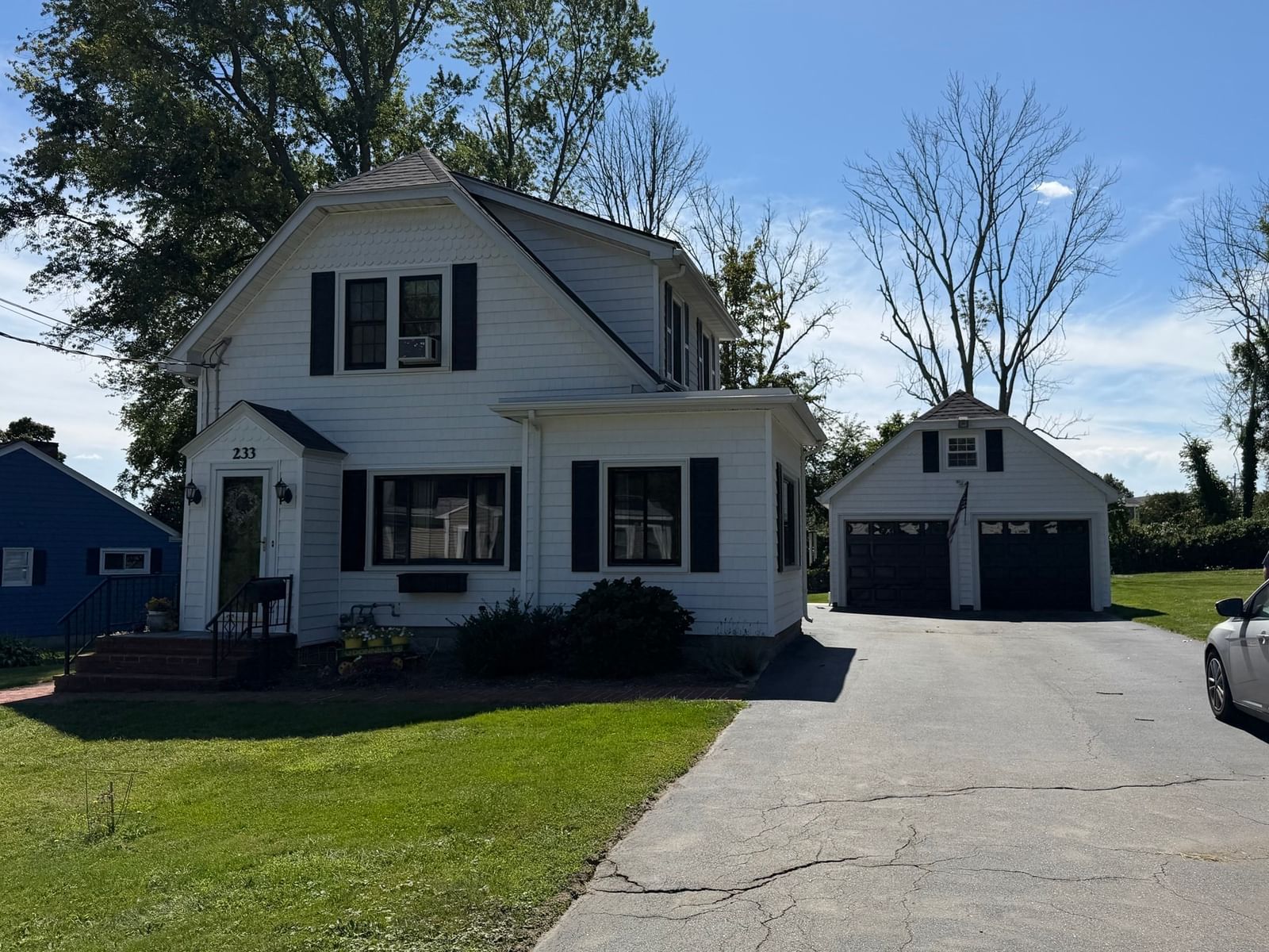 233 Gifford Ave Somerset — Photo 2 of 25