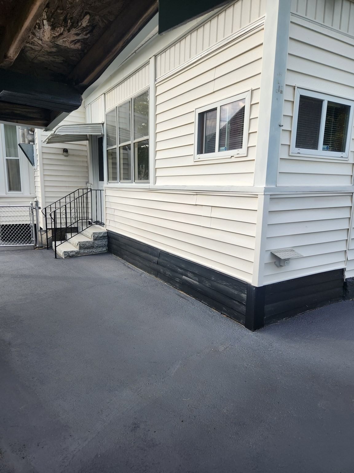 37 Barclay  Street Lowell — Photo 11 of 40