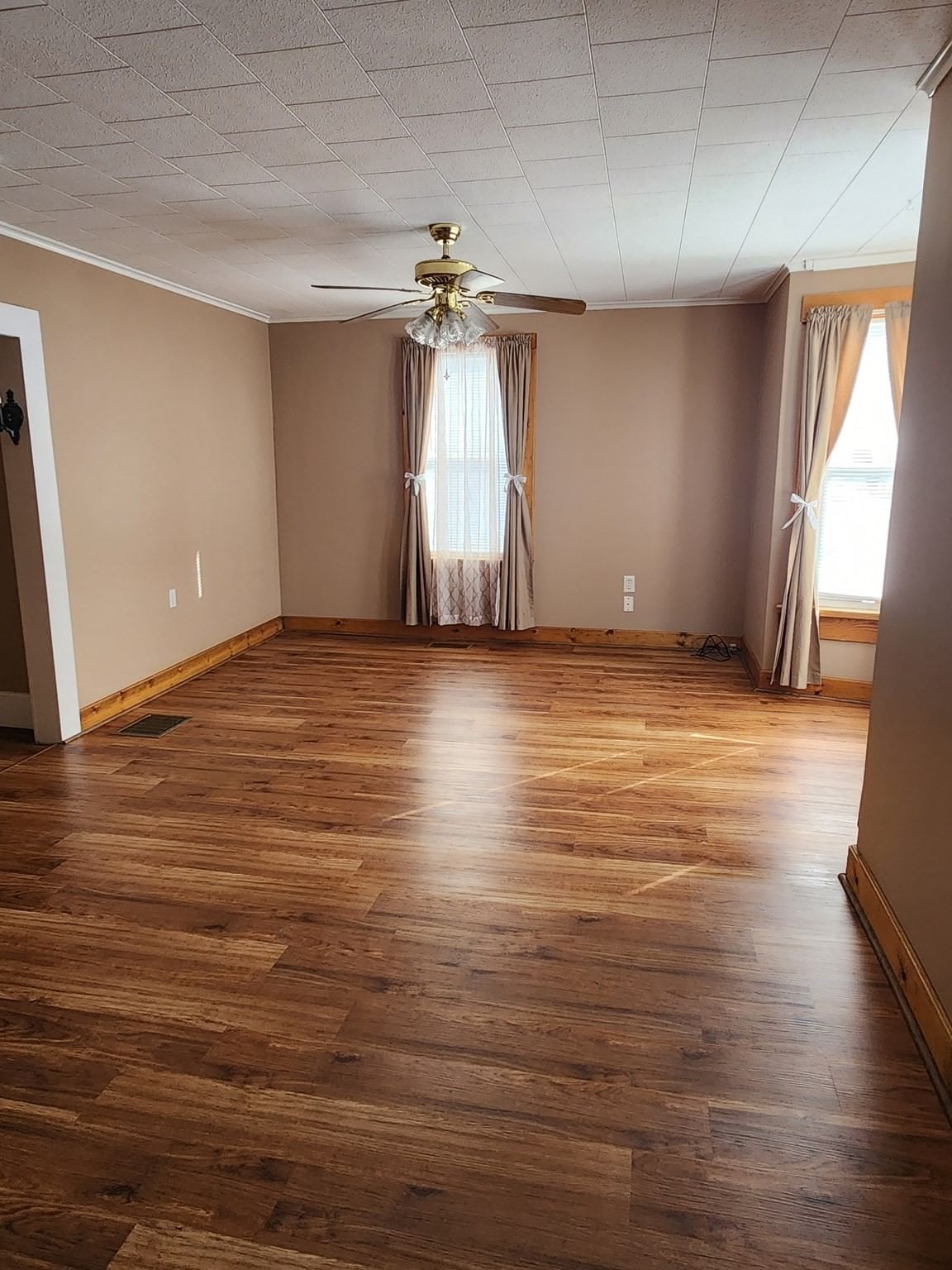 37 Barclay  Street Lowell — Photo 12 of 40
