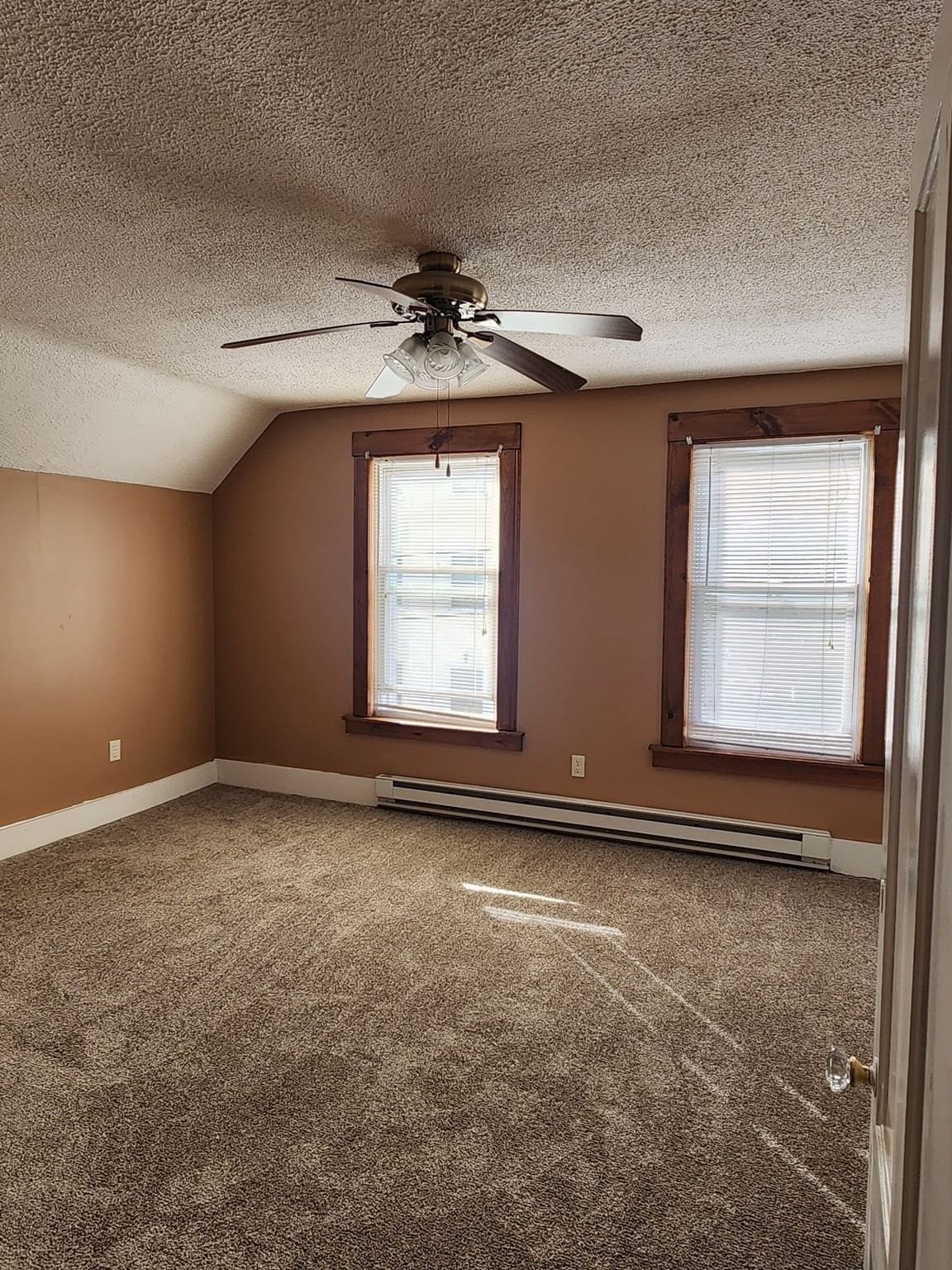 37 Barclay  Street Lowell — Photo 26 of 40