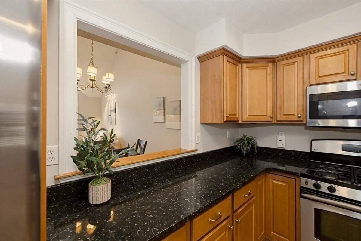 10 Charnstaff Lane #202 Billerica — Photo 10 of 42