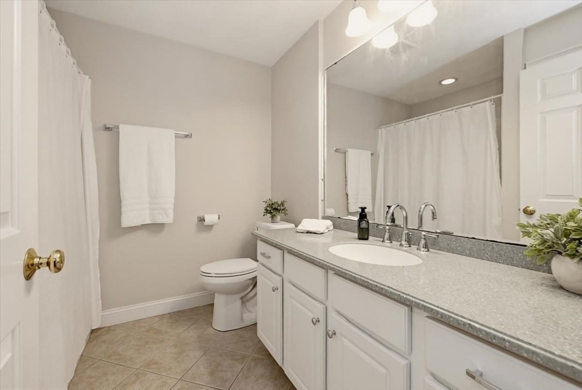 10 Charnstaff Lane #202 Billerica — Photo 30 of 42
