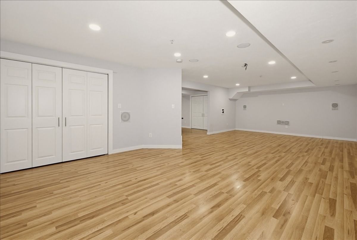 10 Charnstaff Lane #202 Billerica — Photo 33 of 42