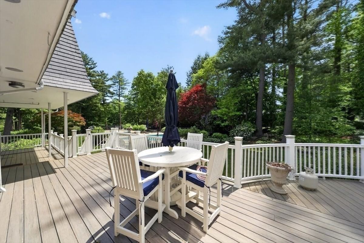 1 Grist Mill Lane Hingham — Photo 25 of 38