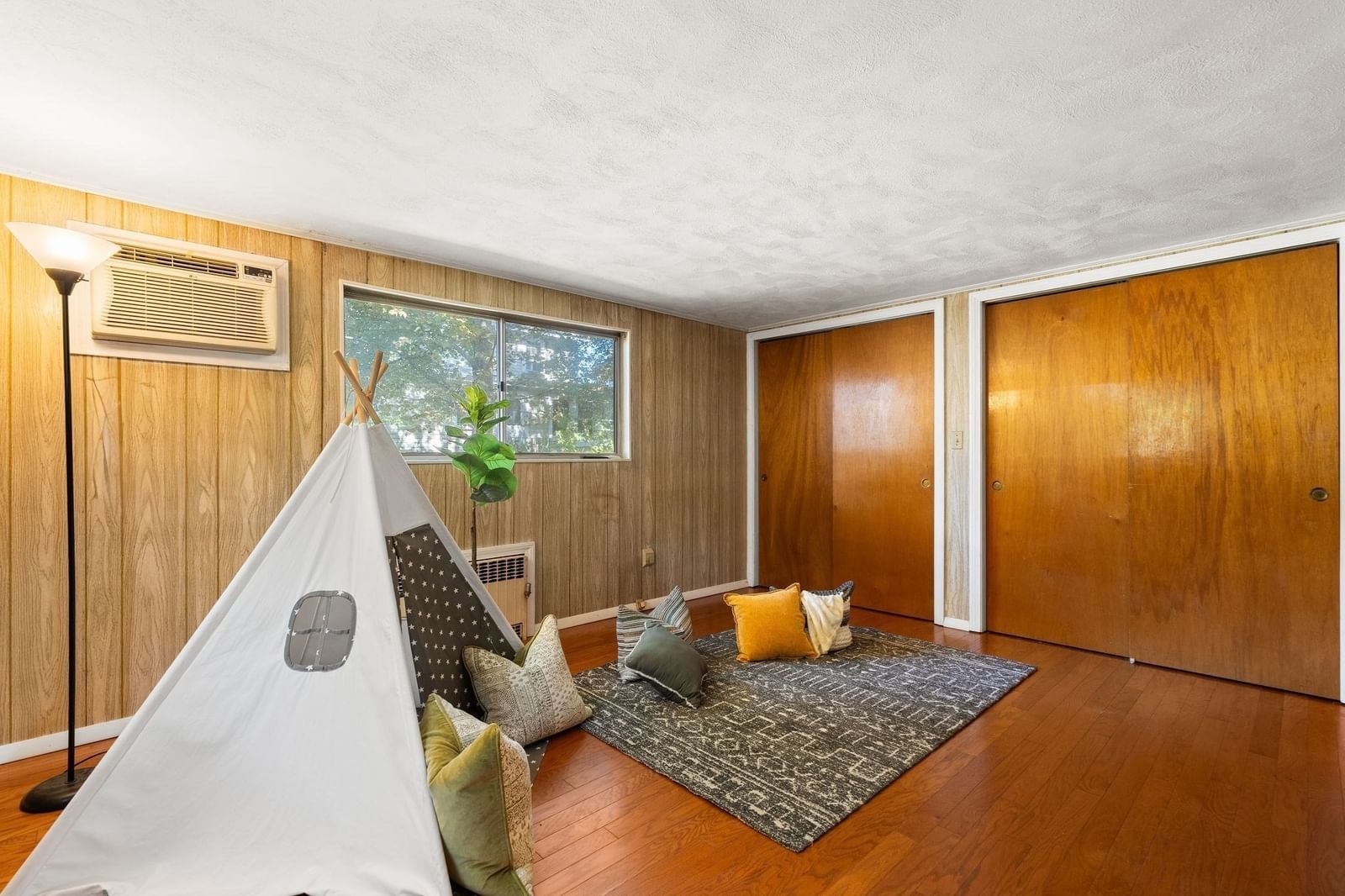 51 Iroquois Road Arlington — Photo 19 of 34