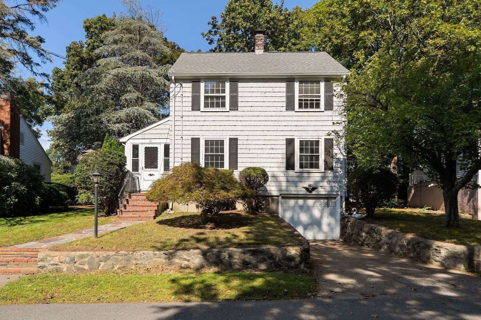 51 Iroquois Road Arlington — Photo 2 of 34