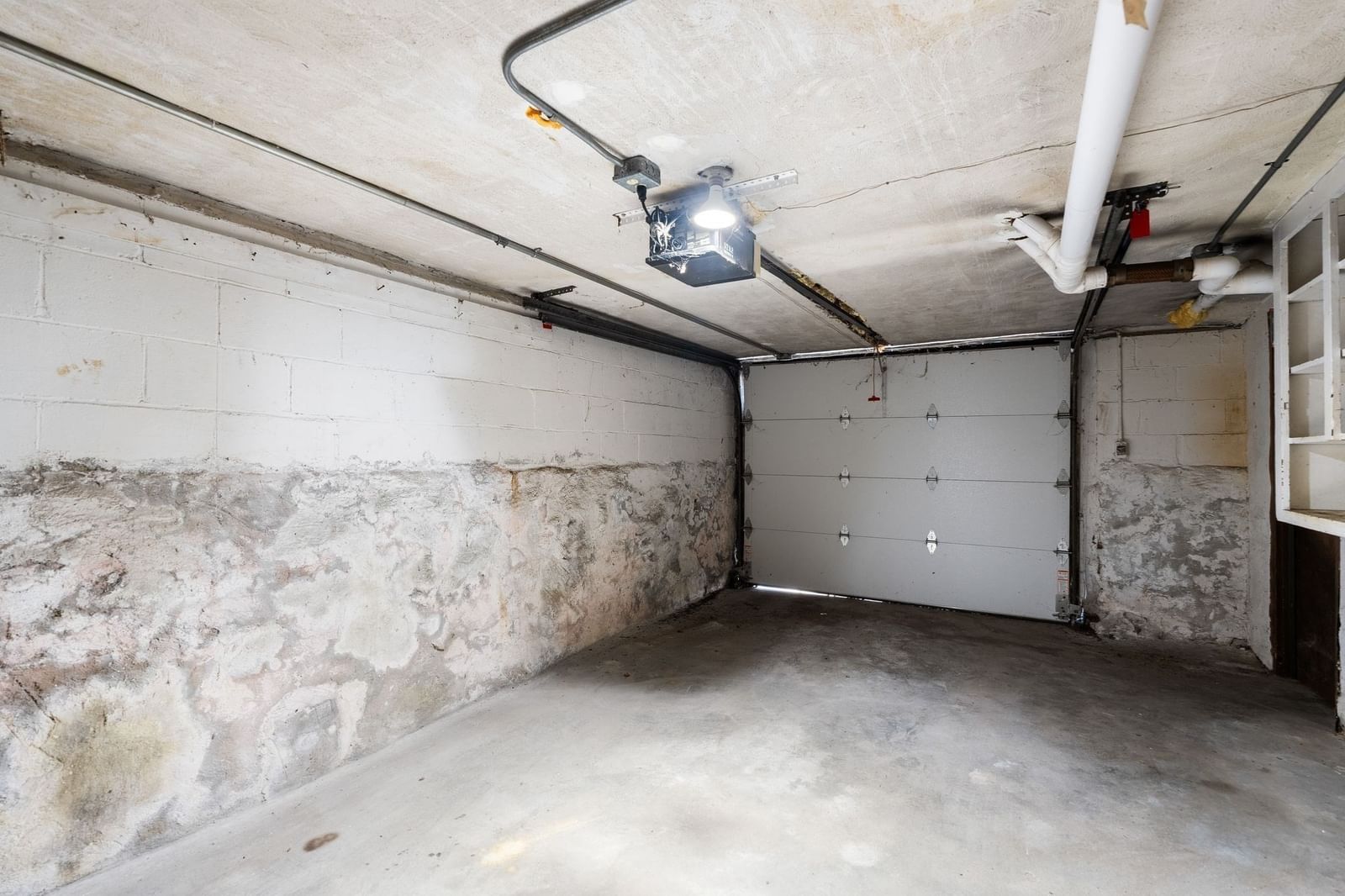 51 Iroquois Road Arlington — Photo 30 of 34