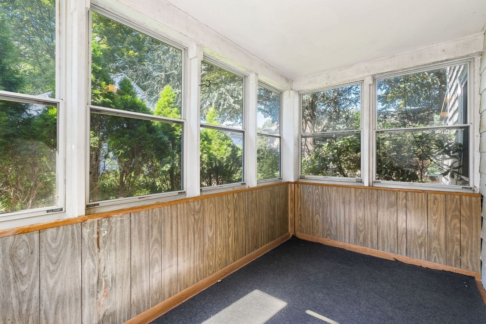 51 Iroquois Road Arlington — Photo 4 of 34
