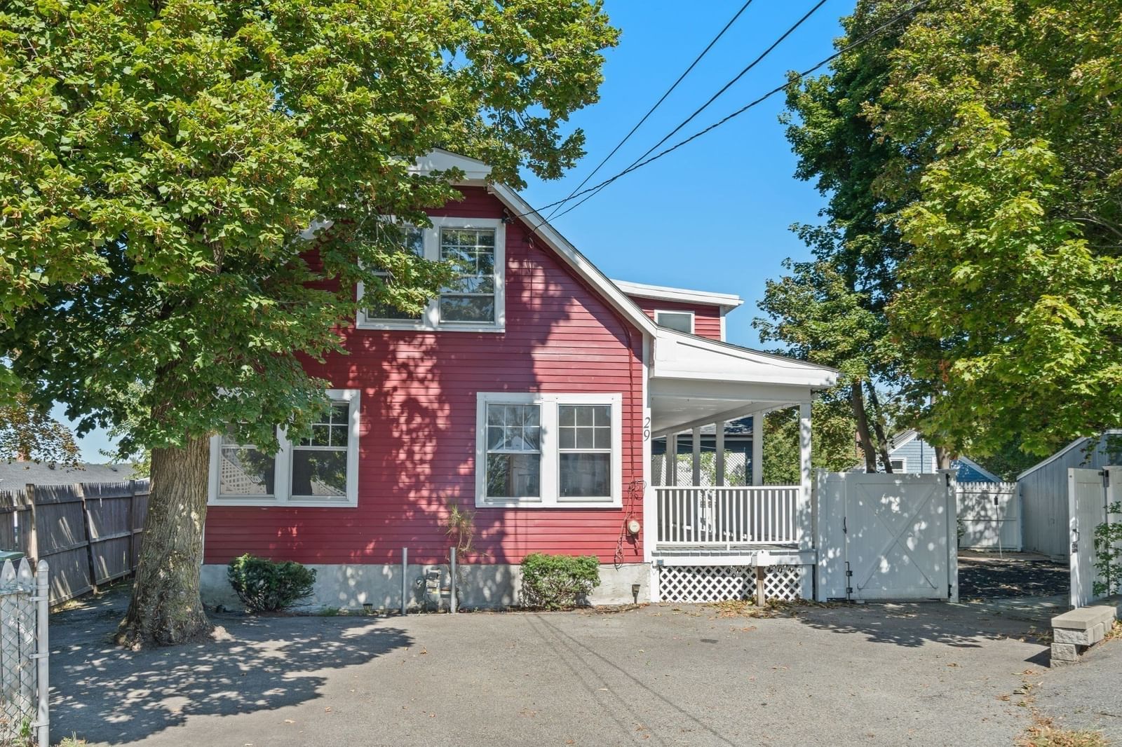 29 Myrtle Street Dedham — Photo 2 of 34