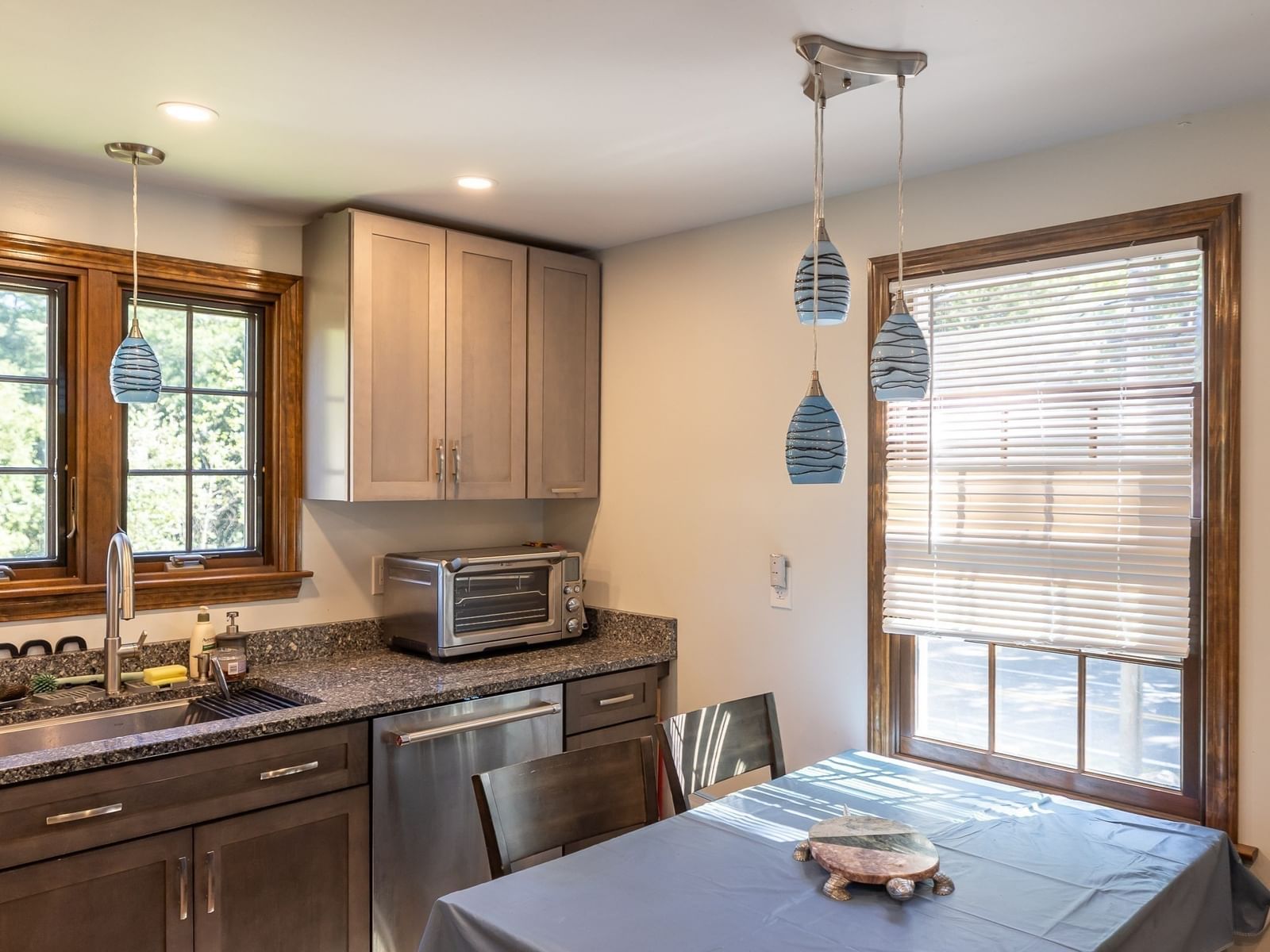 1187 South St. Needham — Photo 6 of 40