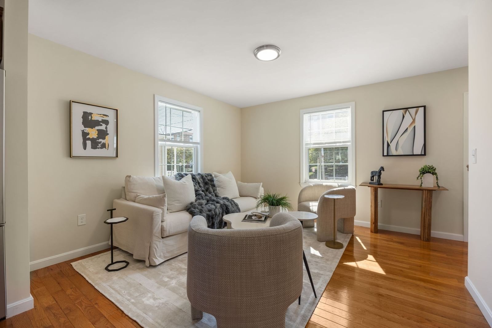 89 Devir St Malden — Photo 4 of 29