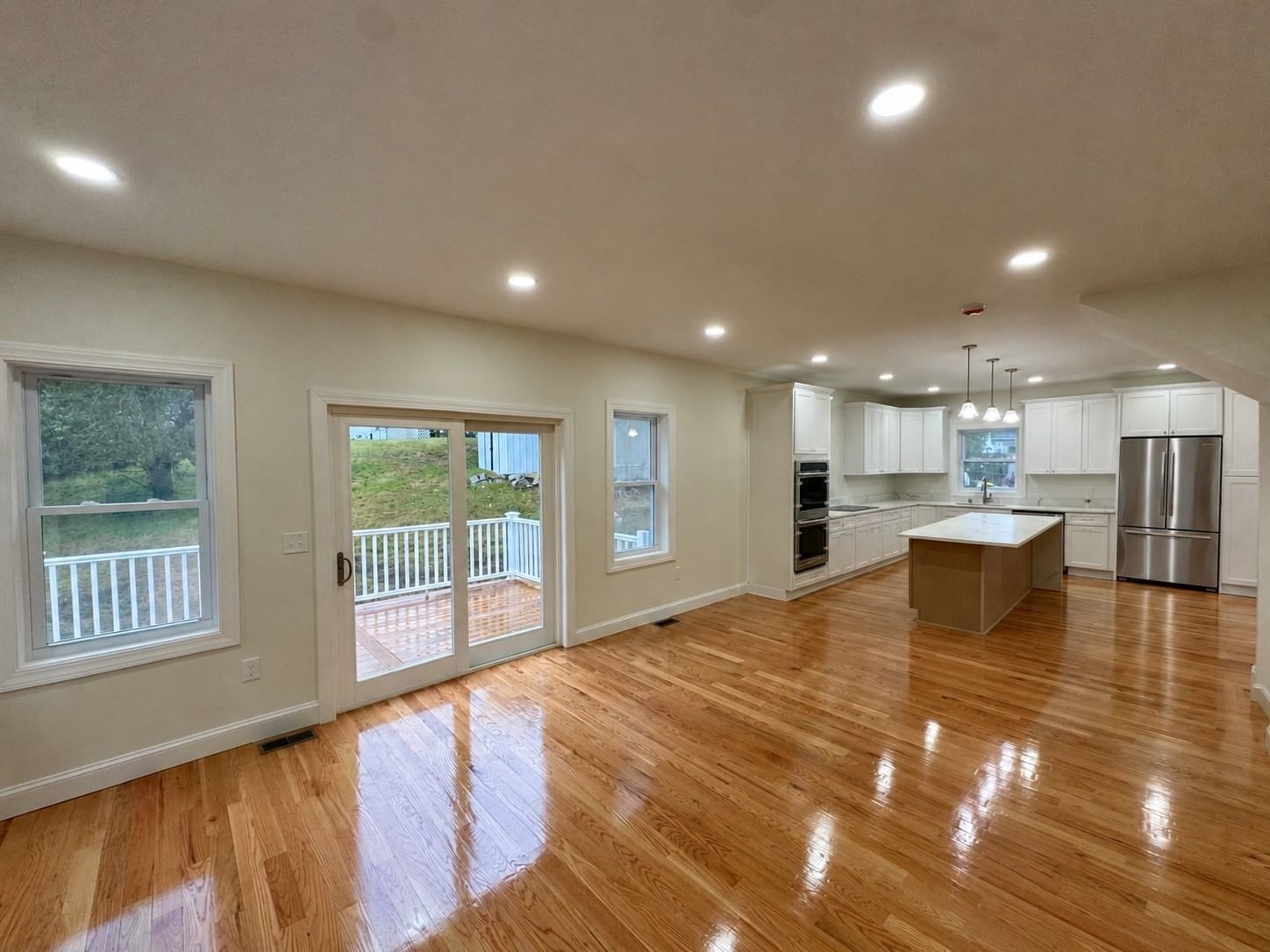 344 Hilldale Ave Haverhill — Photo 9 of 19