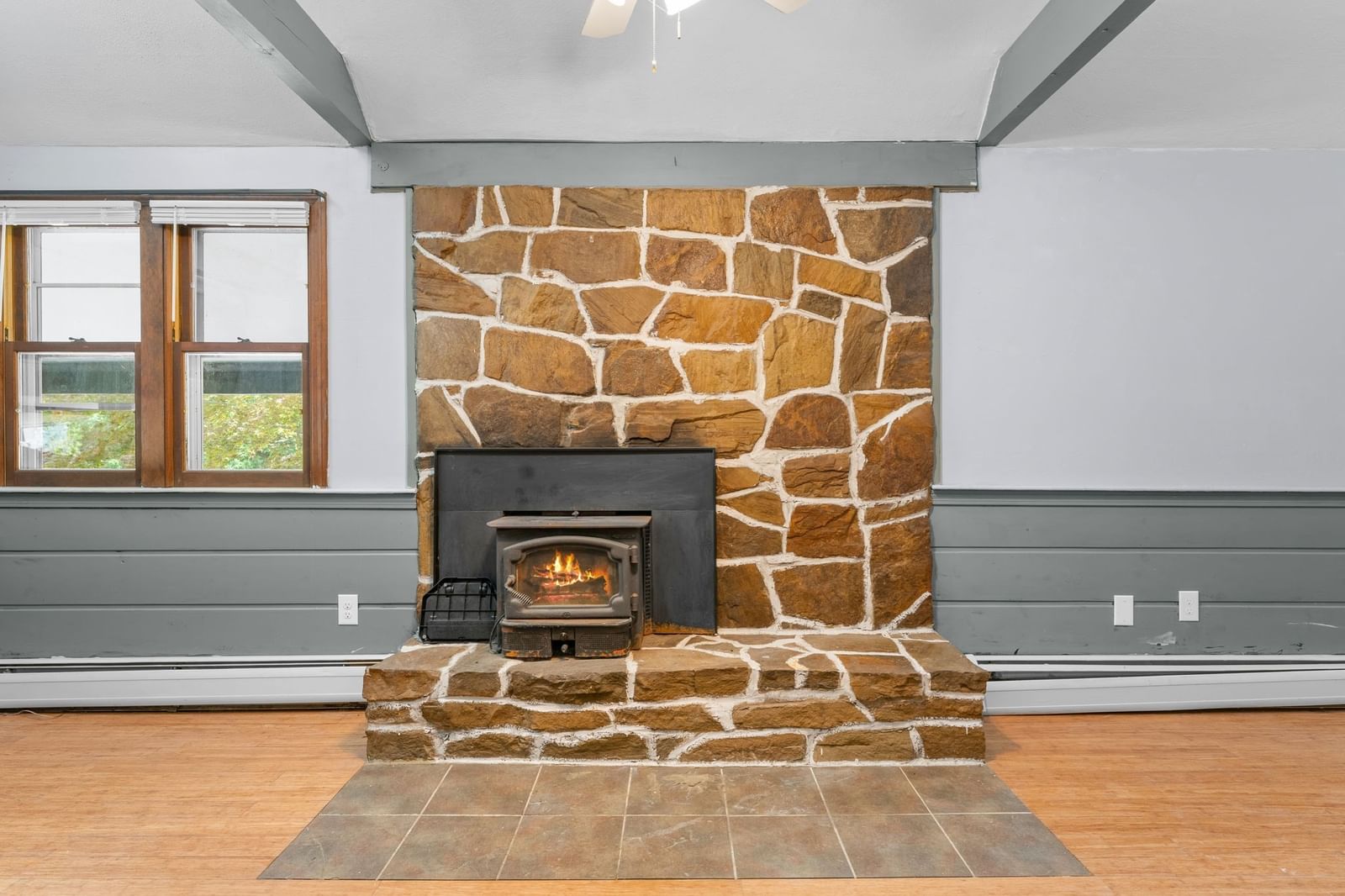 143 Hudson Rd Stow — Photo 9 of 38