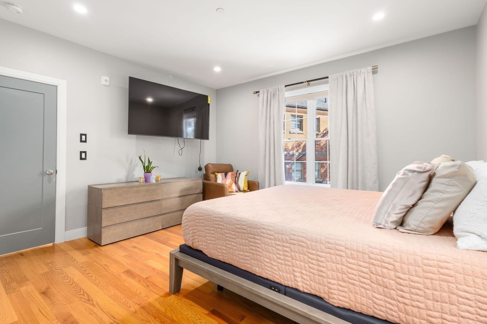178 Robertson St #2 Quincy — Photo 11 of 21