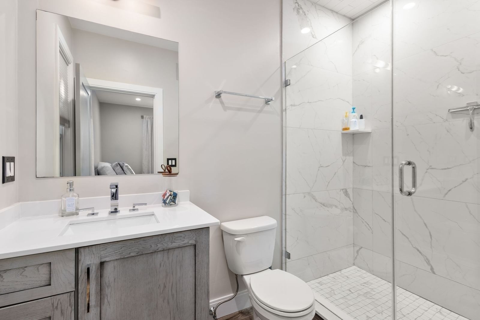 178 Robertson St #2 Quincy — Photo 14 of 21