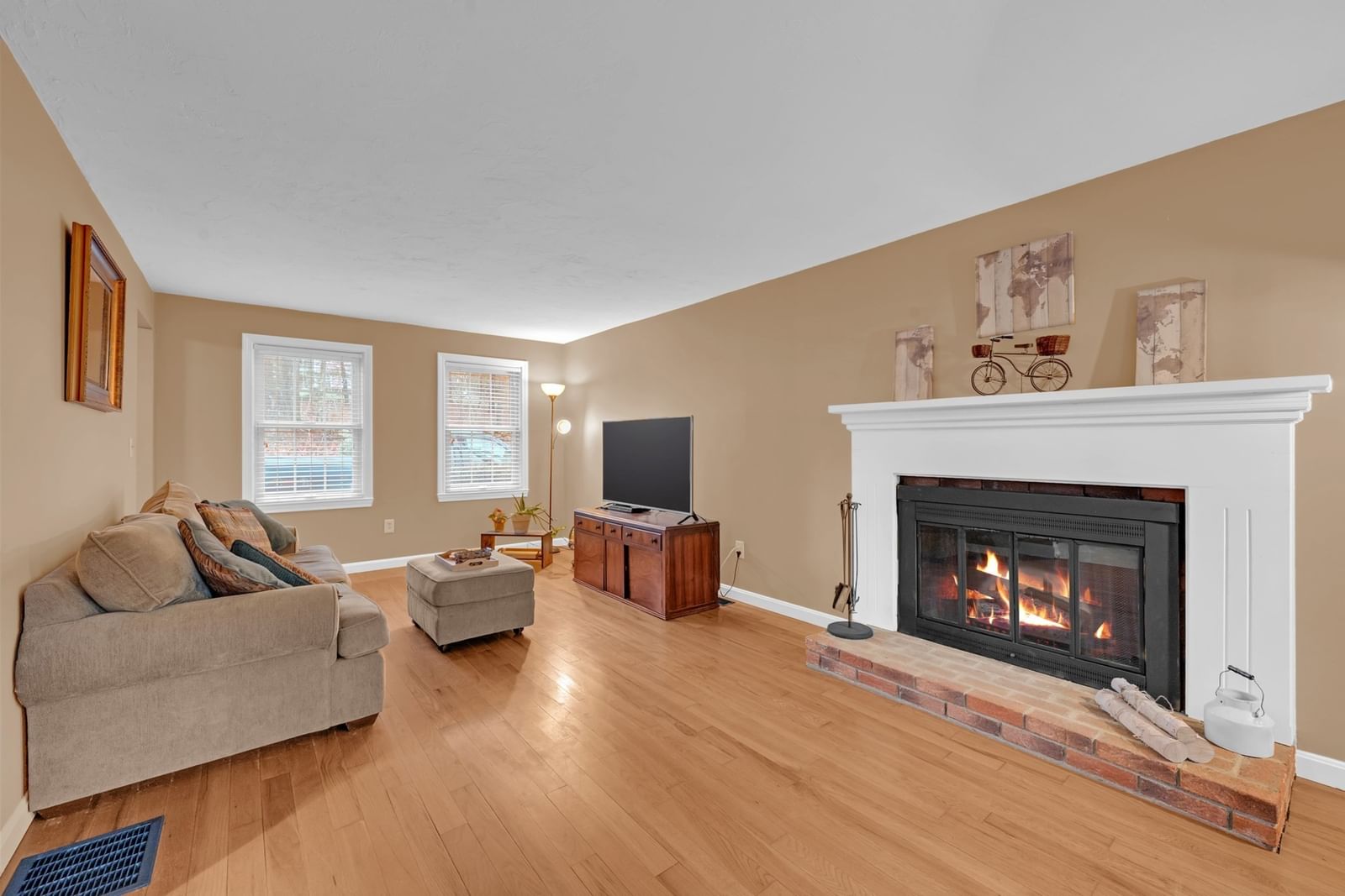 32 Sibley Rd Sutton — Photo 8 of 20