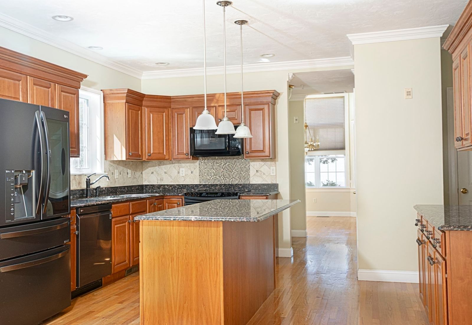 308 Sprucewood Ln #308 Clinton — Photo 7 of 24