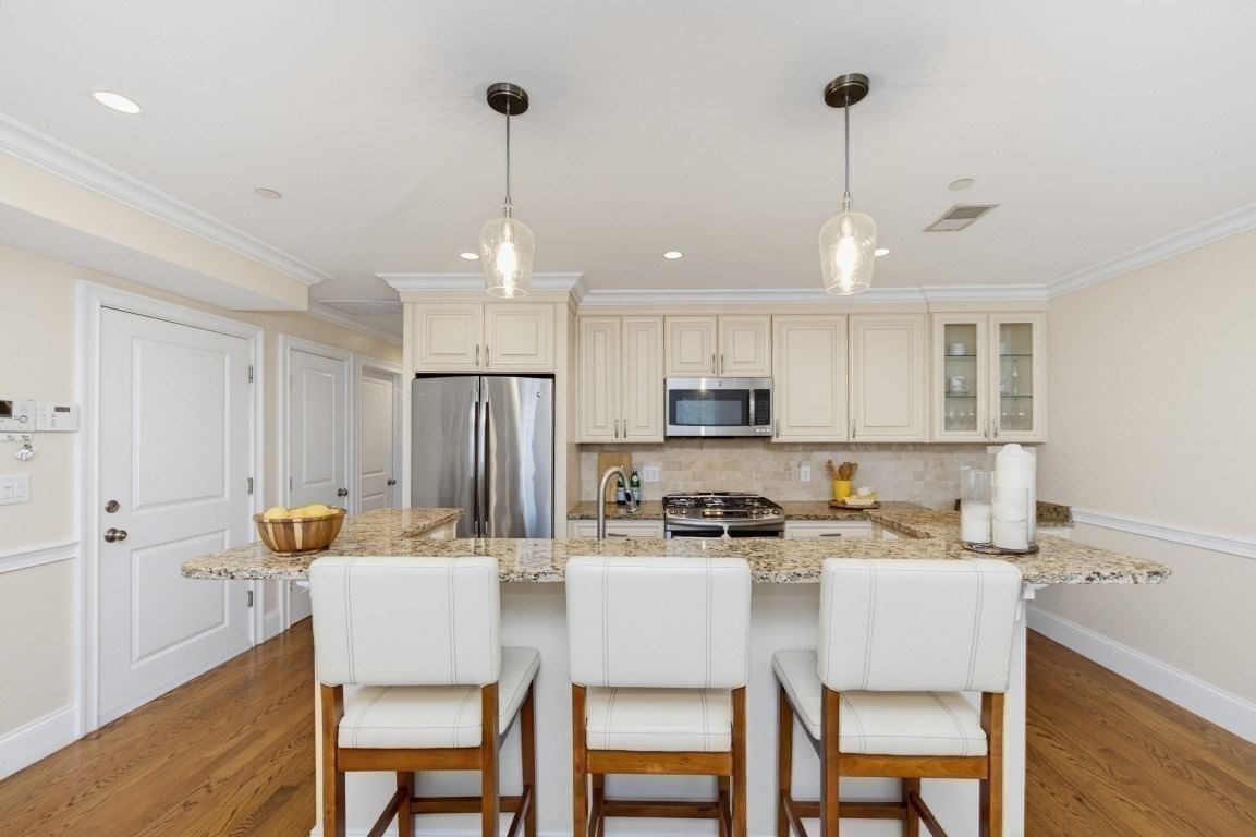 21 Salem St #2 Boston — Photo 10 of 30