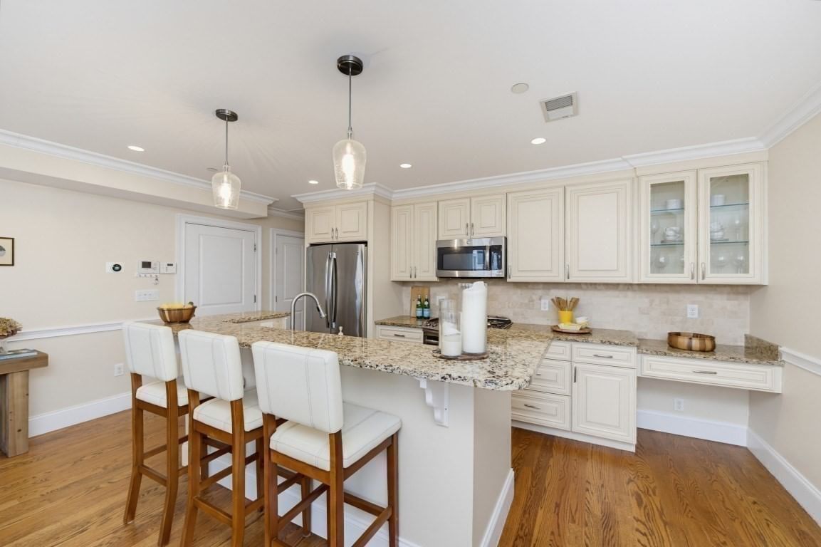 21 Salem St #2 Boston — Photo 12 of 30